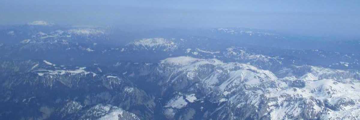 Flugwegposition um 12:18:24: Aufgenommen in der Nähe von Hall, 8911 Hall, Österreich in 2569 Meter